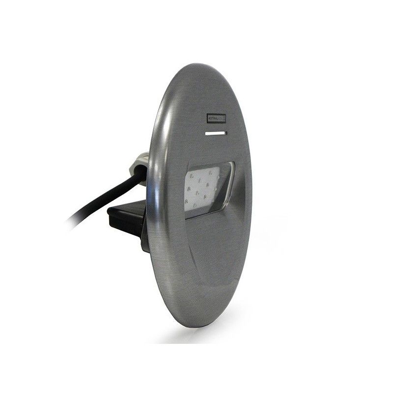 Foco proyector en acero inoxidable RGB LED LumiPlus para piscinas de AstralPool